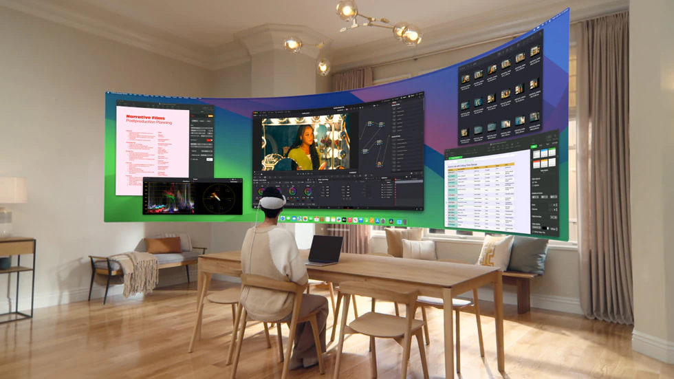 Mac Virtual Display showing a wide virtual screen in a room